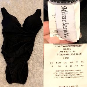 Miraclesuit Black onepiece